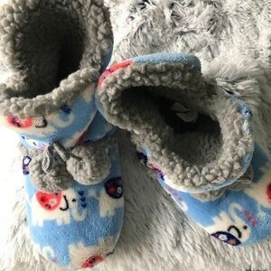 elephant house slippers